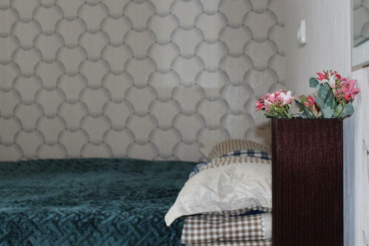 Guest House Poligloti Телави Екстериор снимка